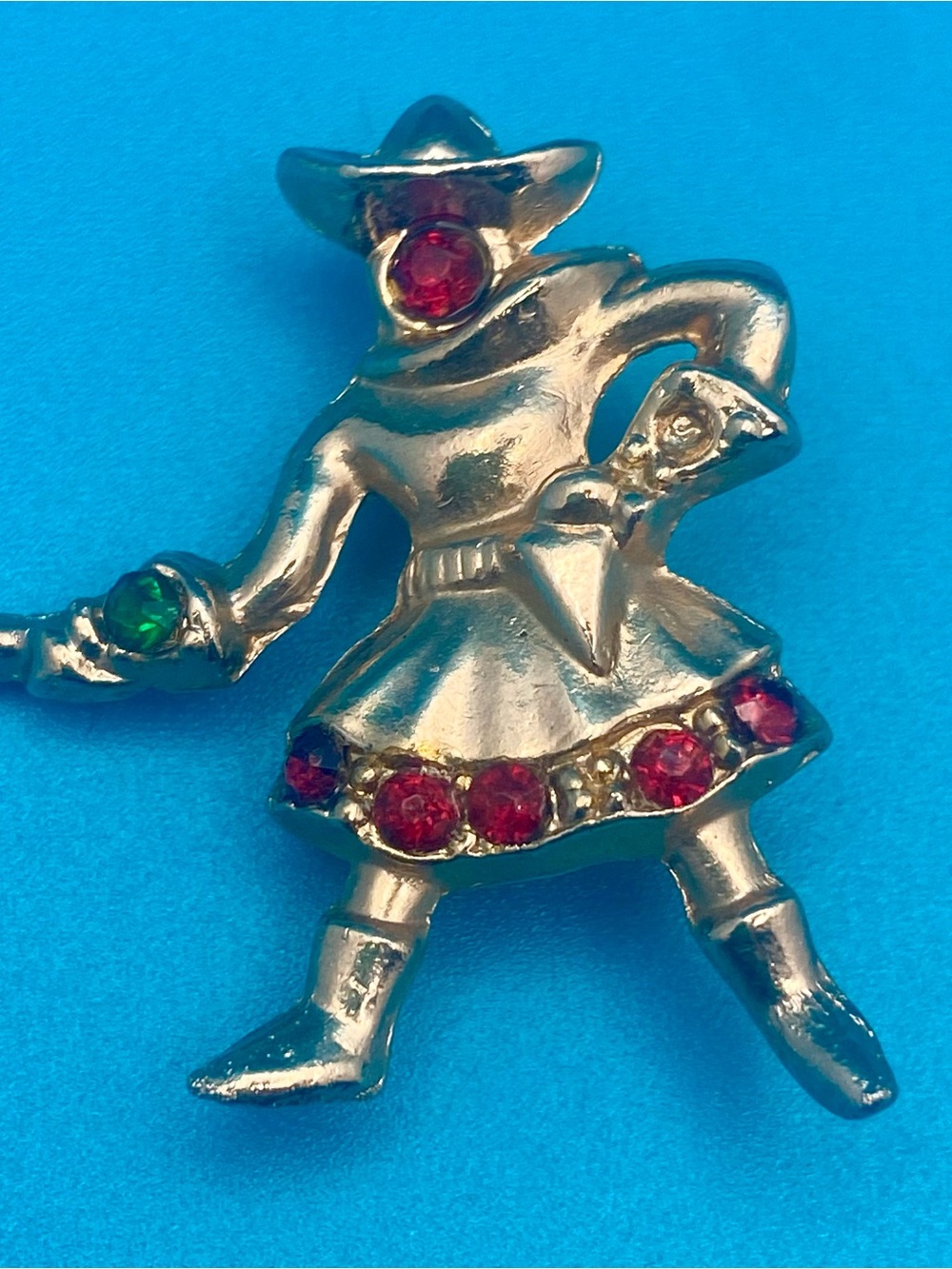 Vintage Western Cowgirl Figural Brooch - Picture 3 of 5